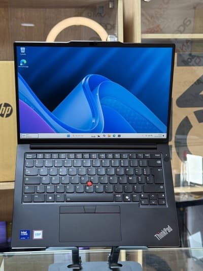 LENOVO THINKPAD E14 GEN 6 ULTRA 7 155H 16GO 512GO SSD NVME