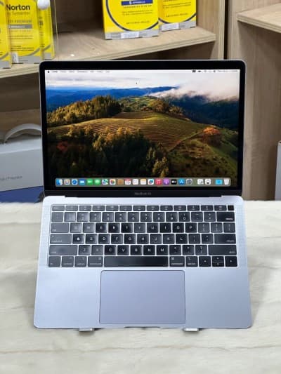 MACBOOK AIR RETINA 13.3 2018 I5 1.6GHZ 8GO 256GO SSD