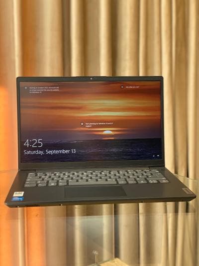LENOVO IDEAPAD V14 i3-1215U 8GB 256GB 14" FHD AVEC EMBALLAGE