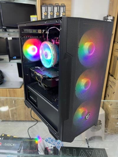CONFIGUE RYZEN 5 3500X GTX 1650 4G X2