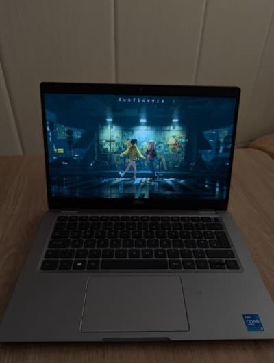 DELL LATITUDE 5320, I5 11-eme Gen, 16GB RAM, 256GB SSD, Ecran 13'' FHD, Clavier QWERTY Lumineux