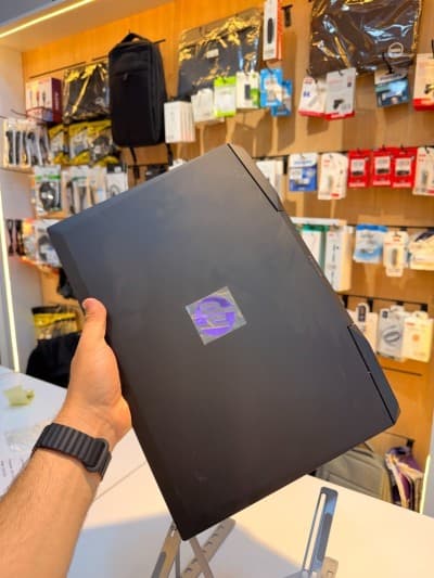 HP Pavilion gaming 16 / i7-11370H / RTX 3050 4GB / 16GB / 512GB SSD