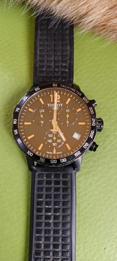 Montre Tissot originale pour homme avec certificat de garantie internationale