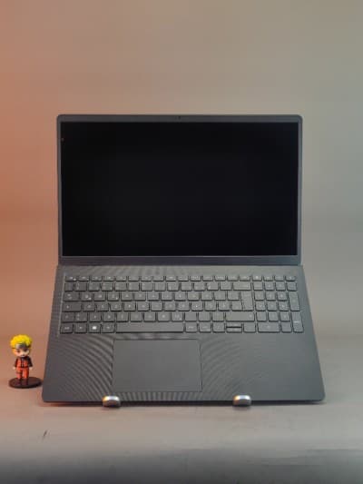 DELL VOSTRO 15 3535 RYZEN 5 7530U 8GB RAM SSD 256GB ÉCRAN 15,6"