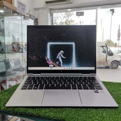 HP EliteBook 830 G10 x360 | i7-1365U | 32GB RAM | 512GB SSD | 13.3" Tactile | Très Bon État