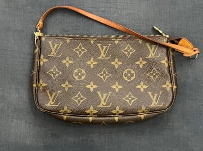 Louis Vuitton pochette Original