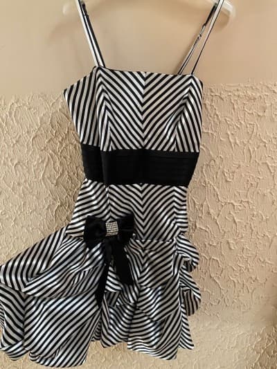 Robe jeune fille pour mariage modèle français