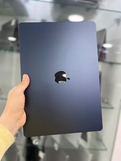MACBOOK AIR 2025 M4 15'' 24RAM 512 SSD BATTERIE 100% CYCLE 08 ÉTAT NEUF GARANTIE 06 MOIS A2-5